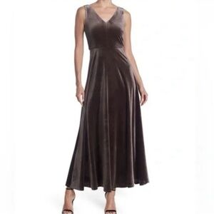 Love By Design Brown Velvet Maxi Dress Size M